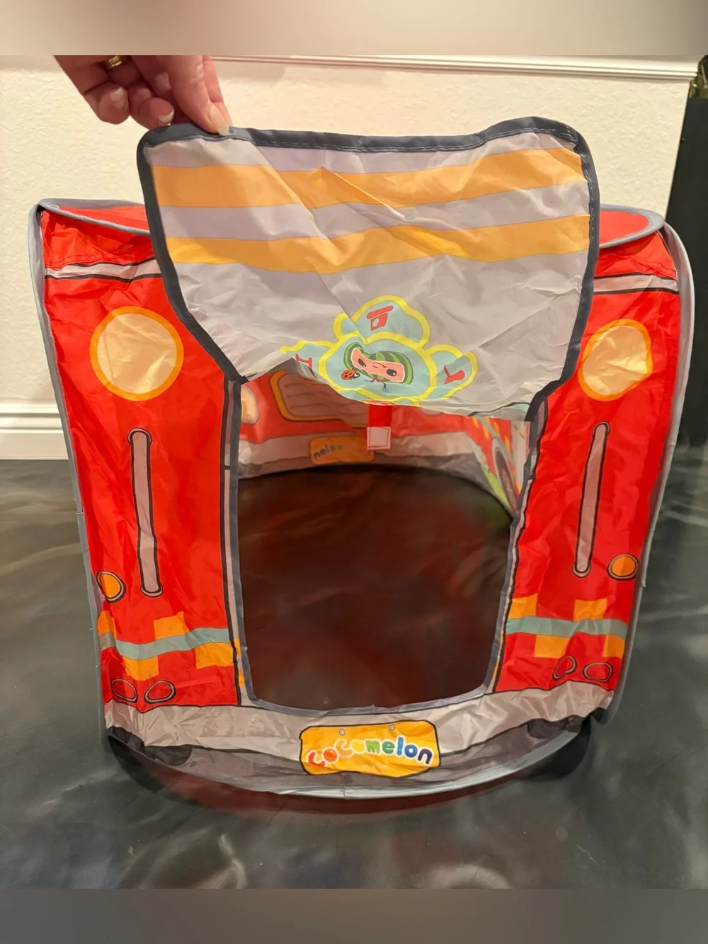Cocomelon Firetruck Pop-Up Tent Playtime Fun Kids Pretend Play Travel Game